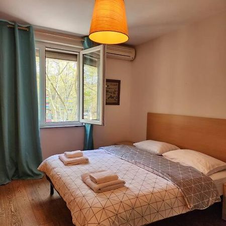 Vintage Flavor Apartment/Home Tirana Eksteriør billede